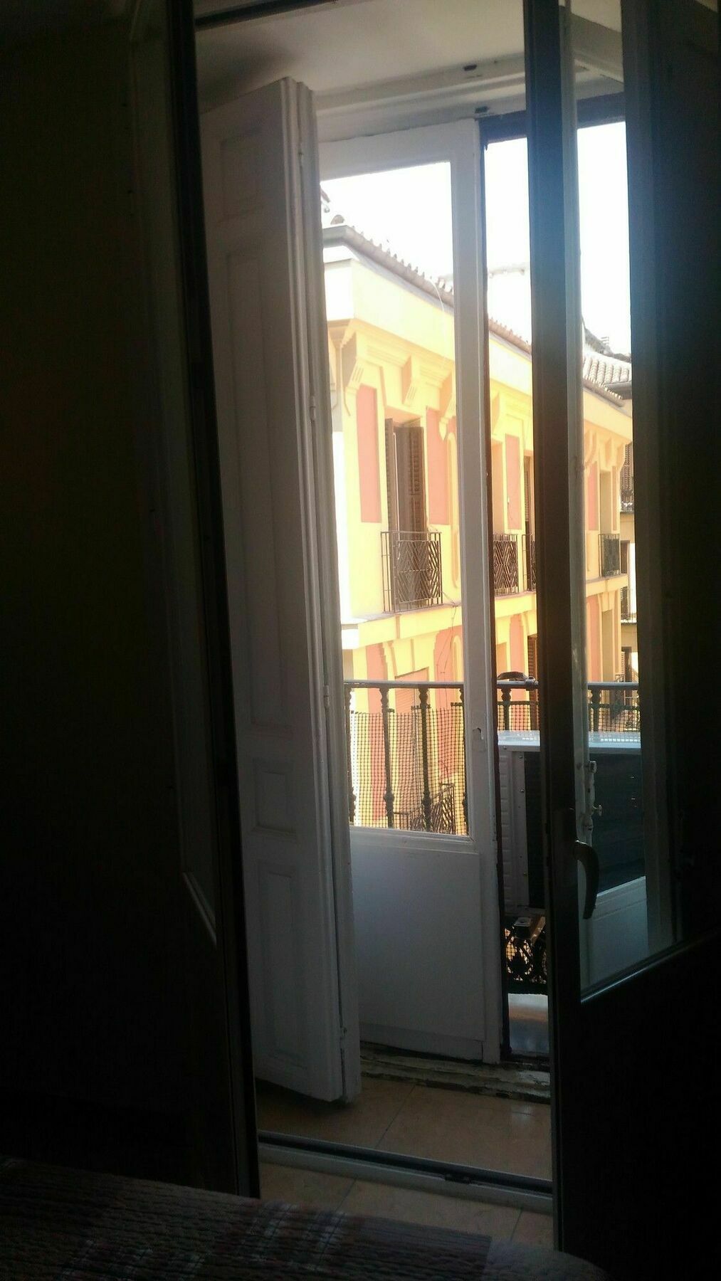 Hostal Alaska Madrid Eksteriør billede